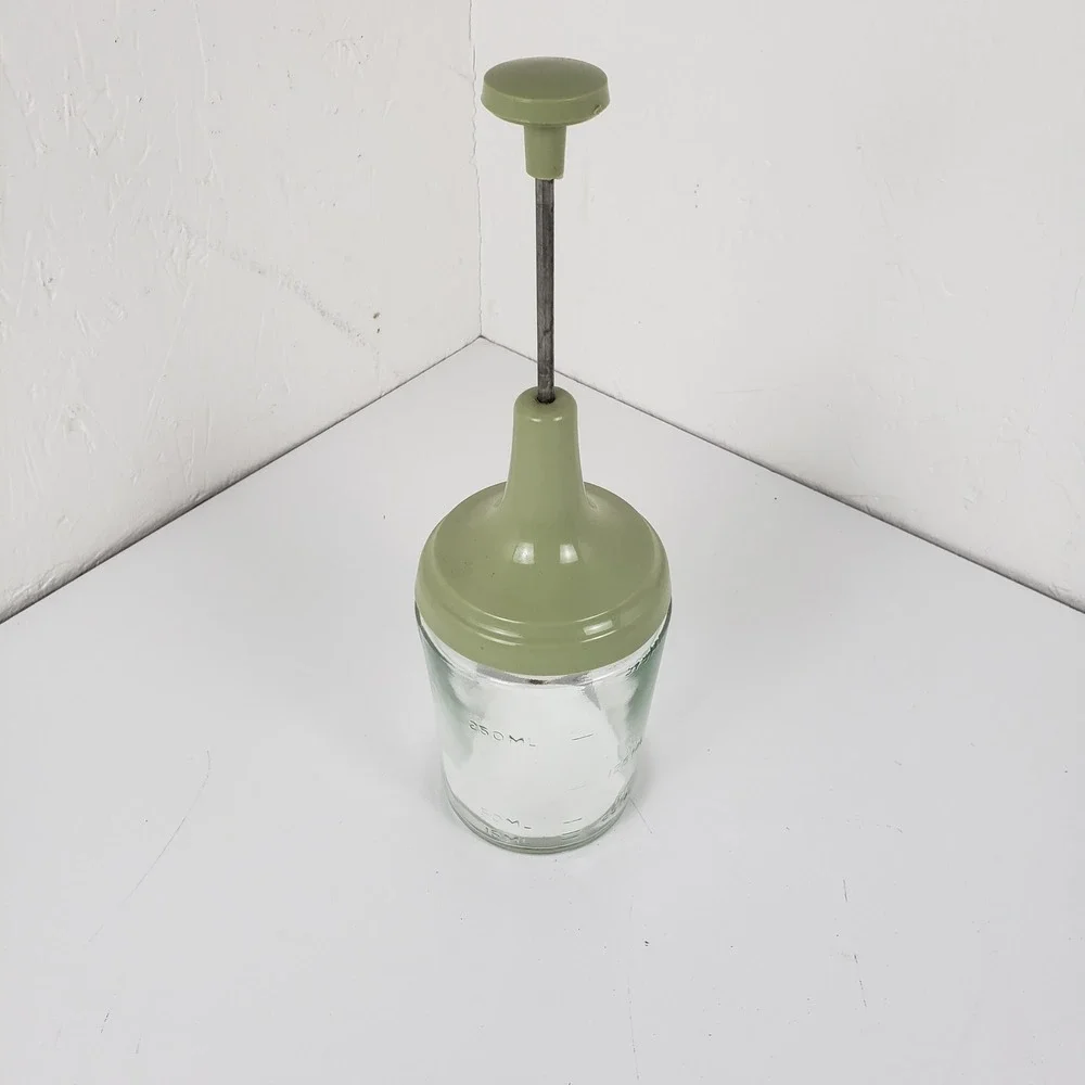 Vintage Manual Nut Food Chopper Glass Jar Stainless Blades Avocado Green 1.5 Cup